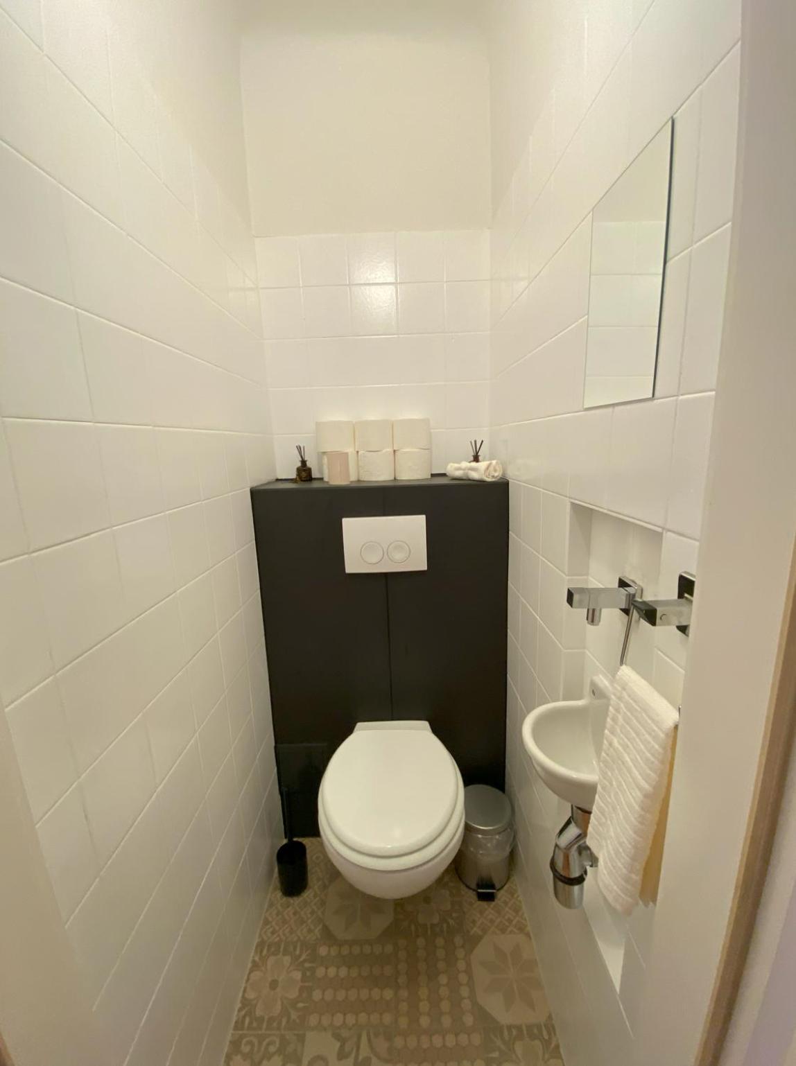 Anzotika Central Apartment, เวียนนา ภายนอก รูปภาพ